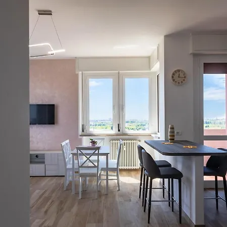 Borgo Milano Penthouse - With Parking Apartment *